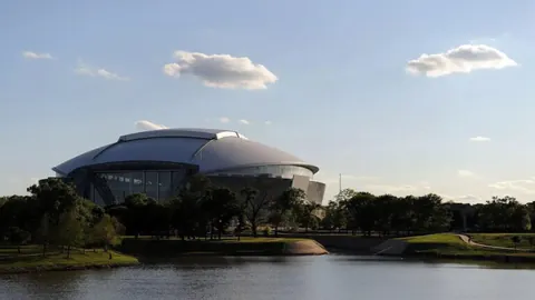 “叙利亚大马士革周边冲突激烈，致多人遇难受伤”